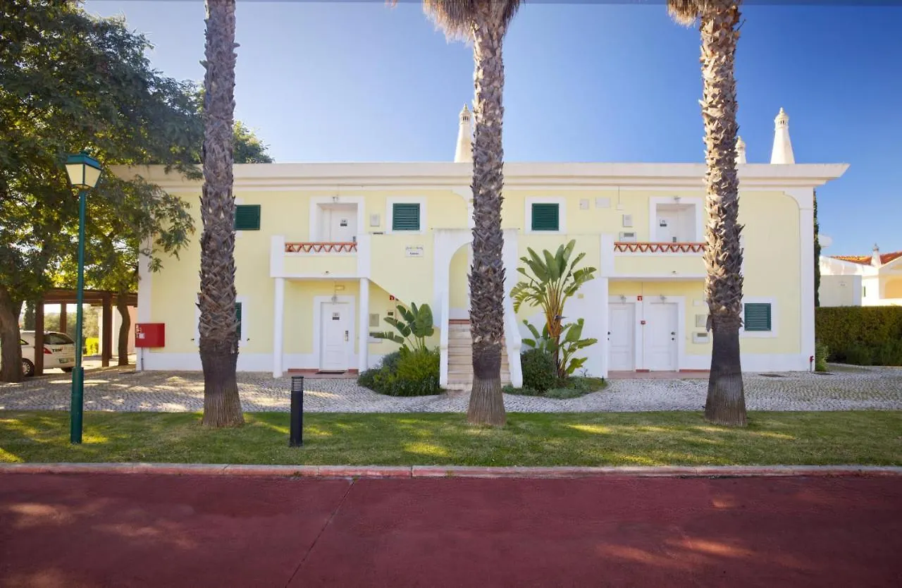 Hotel Cegonha Country Club Vilamoura 4*,